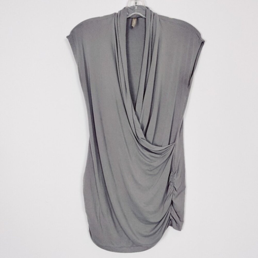 Thyme Womens Maternity Nursing Top in Gray Size Small Drape Rayon